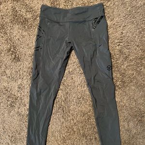 Virus Full Length Compression Legging